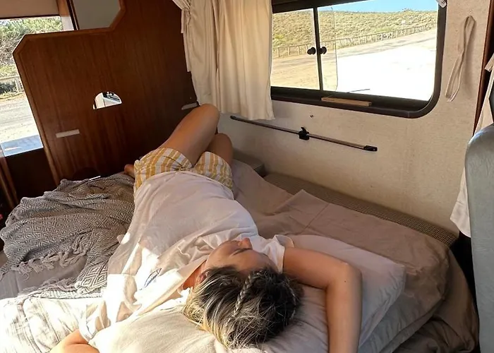 Lyxtält Rent A Blue Classics's Campervan Mb 100 For A Trip In Algarve Portimão