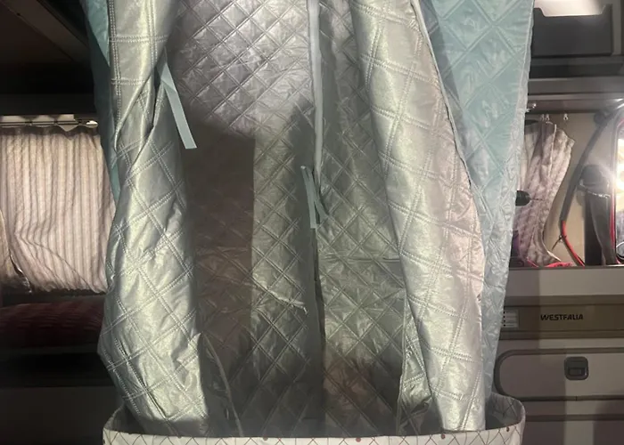 Rent A Blue Classics's Campervan Mb 100 For A Trip In Algarve Portimão